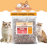 YUM YUM PAWS 500g PET BOOSTER FREEZE DRIED DUCK CUBE BOOSTER KUCING GEMUK