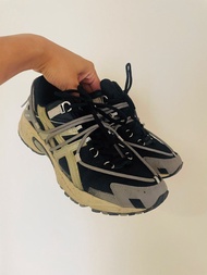 ASICS gel-kahana tr v2 black silver US 9