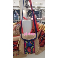 Naraya embroidered shoulder bag