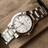 BURBERRY 水鑽時標 銀色不鏽鋼錶帶 石英女錶 BU9213