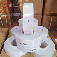 3M สติ๊กเกอร์สะท้อนแสง ติดรถบรรทุก ขนาด ยาว 50เมตร x กว้าง 50มม.