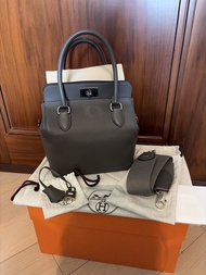Hermès Toolbox 20