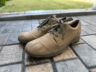 CAT Caterpillar Cason Nu Buch lace Up #Size42.5 รองเท้ามือสอง ของแท้ สภาพดี จัดส่งเร็ว