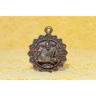 LP Cheam Rian Pim Yon Yok Nur Thong Deang.