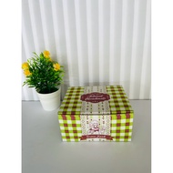 Contents: 100 pcs snack boxes, cake boxes, food boxes, queen motif event boxes price