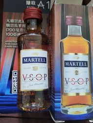 Martell VSOP aged in red barrels 馬爹利赤木
