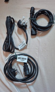 電腦電源線