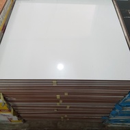 keramik lantai 60x60 putih polos(tanpa dus) 1.44mtr