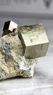 ✨【🇪🇸西班牙黃鐵礦「愚人金」—雙金礦】✨ 雙立方體！雙倍招財力Pyrite