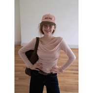 [EGGKA] French off-the-shoulder sweater