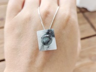 【親翠】天然翡翠 冰刷烏雞七巧玲瓏中間花珠純銀鎖骨鏈