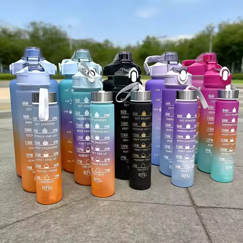 2L 900ml 300ml Motivational Water Bottle Set 3pcs Leakproof Plastic Sports Water Bottle with Time Ma
