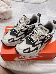 【二手】NIKE AIR MAX 200 黑白 拼接 氣墊 避震 復古 女鞋AT6175-104