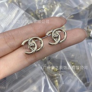 CHANEL2424 Bag Buckle Earrings with Label Female Simple