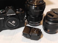 Olympus EM5 Mark3, 12-40mm, 25mm,