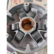 Suzuki V100 set pulley depan (MHC)