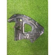 VOLKSWAGEN BEETLE 2012 - 2019 HEADLAMP BRACKET RH