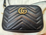 Gucci marmont 相機包 黑色 18cm  有購證