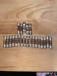MK FUSE 13A 保險絲 Made in England