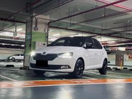 2019 Skoda Fabia 1.0 TSI 白 ⭕認證  小改款 五門進口性能省油小車 新車價80萬 現在不用1半