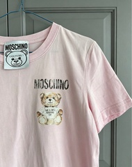 超可愛！正版Moschino baby pink 粉紅色T恤 植絨啤啤熊 Flocked Teddy bear. size 38 ～M ⚠️仲有其他款閒置正版Moschino Tee 不同款式 質感無