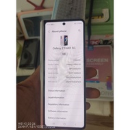 lcd samsung z fold 3 (front)