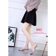 992 Style Shoes With A Round Glass Heel To Wear.