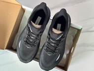 HOKA ONE ONE Clifton 9 慢跑鞋