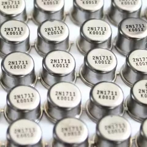 10PCS 2N1711 2N6660 2N3053 2N5109 2N5322 2N3866 2N2219A 2N2905A 2N3439 2N2904A 2N2218A 2N3553 2N4427