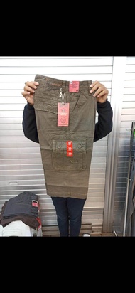 celana pendek pria model 7/8 cardinal