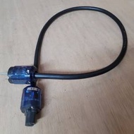 Oyaide Black Mamba V2 power cord