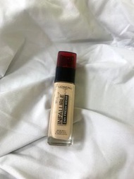 巴黎萊雅L’Oréal 24H無瑕完美粉底液 #130 True Beige