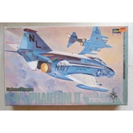 Hasegawa P05 1:48 McDonnell Douglas F-4B Phantom II