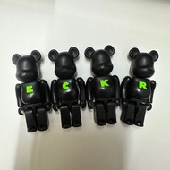Medicom Toy series 5 Basic 字母 E C K R 100% bearbrick be@rbrick (black)
