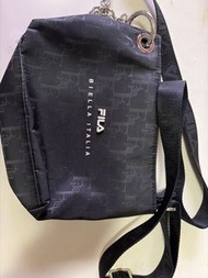 Fila 斜孭袋