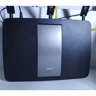 LINKSYS Linkswear EA6900 Dual Band Smart Router 2.4Ghz & 5 Ghz + Adapter