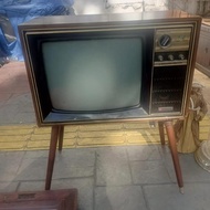 Tv Jadul Merk Sharp + Kaki Junky TV Antik Jadul