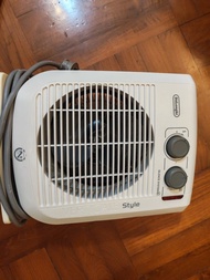 DeLonghi Vertical Style 電暖爐