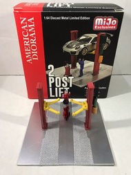 Mijo American Diorama 1:64 Two Post Lift Red