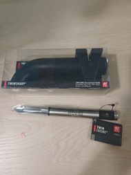 Zwilling TWINSHARP 削皮器及磨刀器，兩件貨品