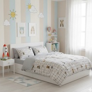 Bedsheet size 200x200x30 + love pillow 50x100 (req display case inda4ng.ina)