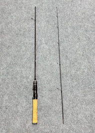 Combo Cần  UL Cán Gỗ & Máy AC2 Tặng kèm Dây PE  Kéo titan  & Nhái hơi + Cá Sắt