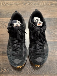 Nike Sacai Vaporwaffle black gum