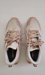 New Balance hierro v7 size 8 NEW 全新 MTHIERS7