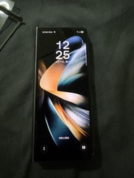 Samsung Galaxy Z Fold 4 摺疊手機