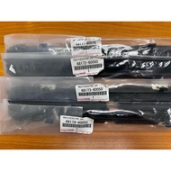 Original Land Cruiser LC200 Door Glass Inner Moulding UZJ200 URJ202 VDJ200 URJ201 Toyota