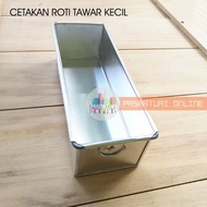 SMALL BREAD MOLD TIN