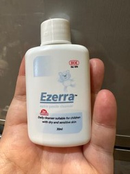 Ezerra extra gentle cleanser