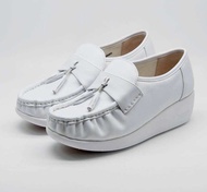 Sofit รองเท้าพยาบาล size 36-40 รองเท้านักศึกษา รองเท้าสุขภาพ ร้องเท้านักเรียน NW9091 NW9092 CW3133 A