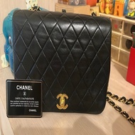 Chanel vintage 古董老香包 黑金釦